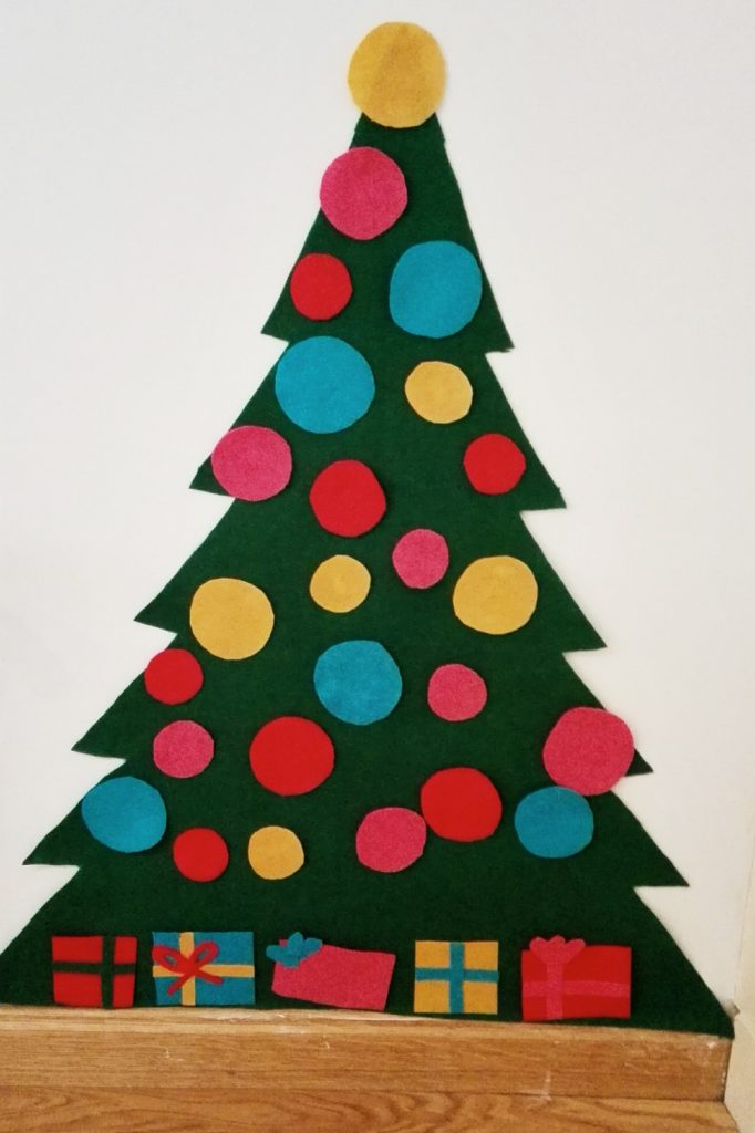 Yodeace Árbol de Navidad de Fieltro 100cm Arbol de Navidad en Fieltro con 33 Ornamentos Desmontables Arbol Navidad Calendario Adviento Fieltro Pared Niños 