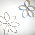 Una manualidad fácil: flores de papel higiénico
