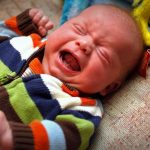 Cuando un bebé llora en su cuna…